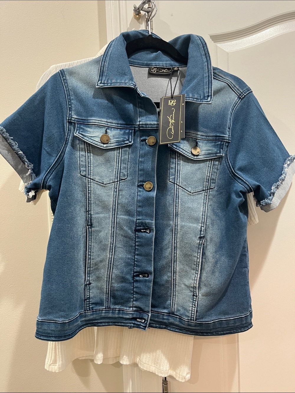 DG2 by Diane Gilman Short Sleeve Denim Jacket in Blue